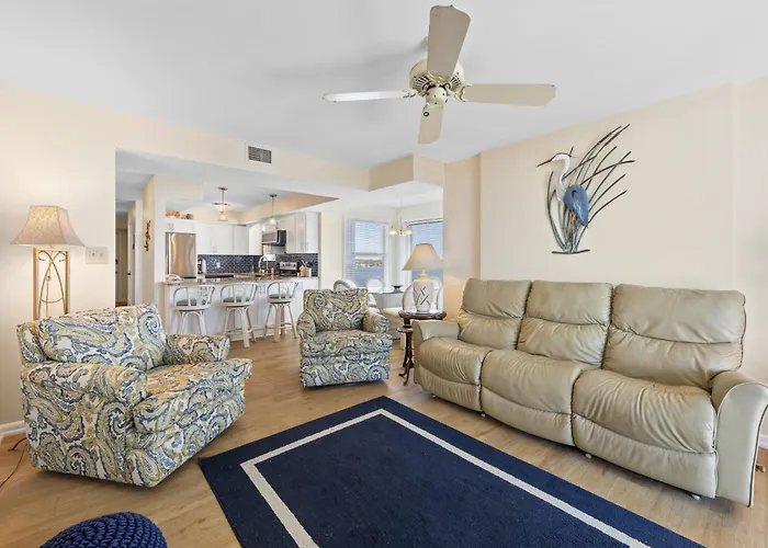 Apartment Compass Point 510 *