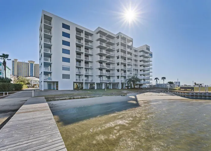 Compass Point 510 Apartment *